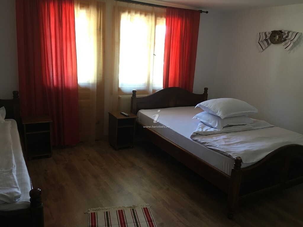 Pensiunea Obcina Voronețului