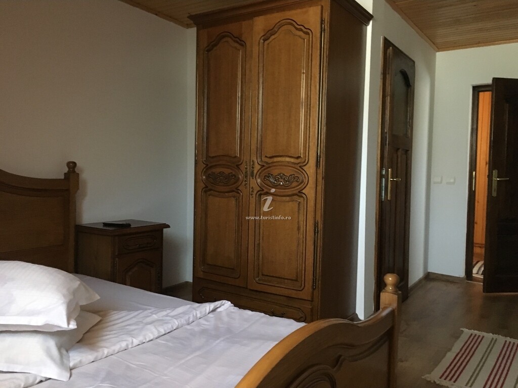 Pensiunea Obcina Voronețului