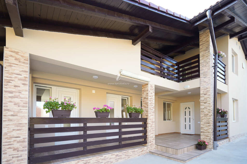 Camere de închiriat Casa Teo