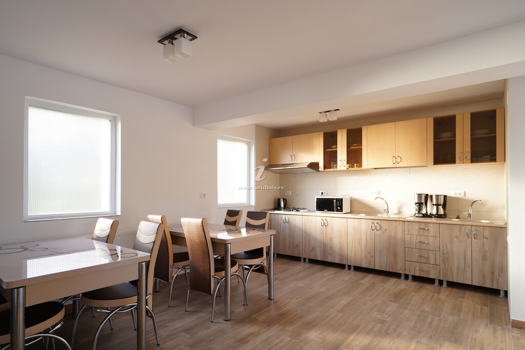 Camere de închiriat Casa Teo