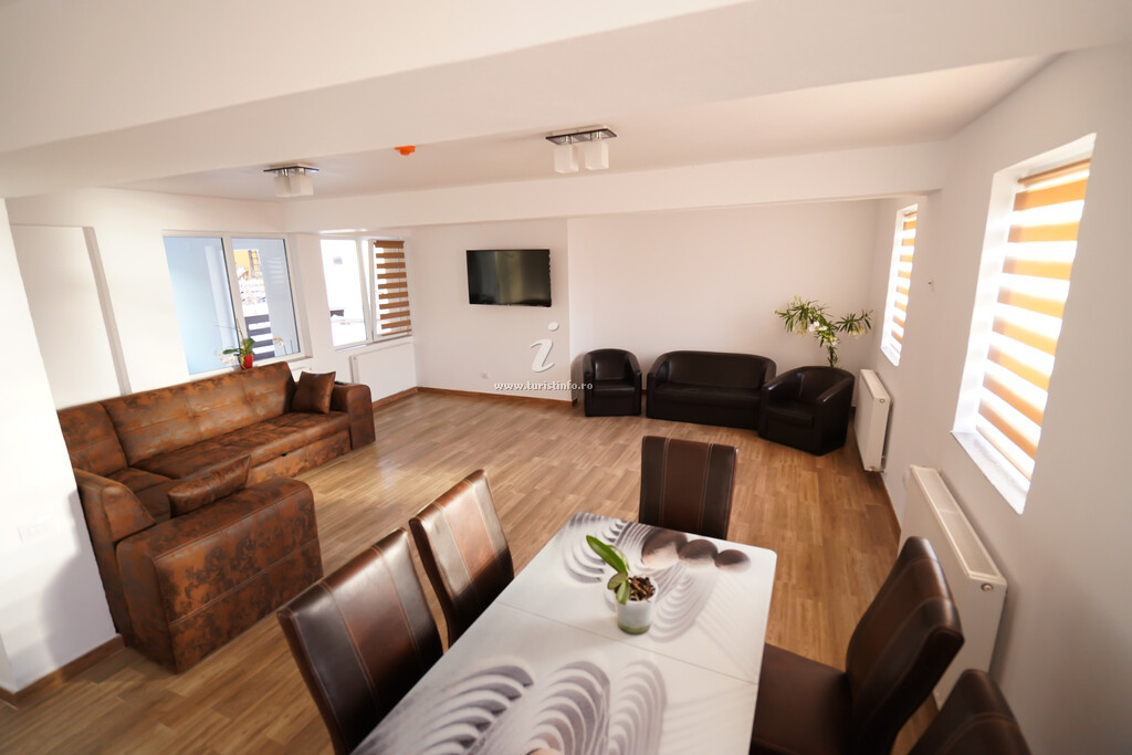 Camere de închiriat Casa Teo
