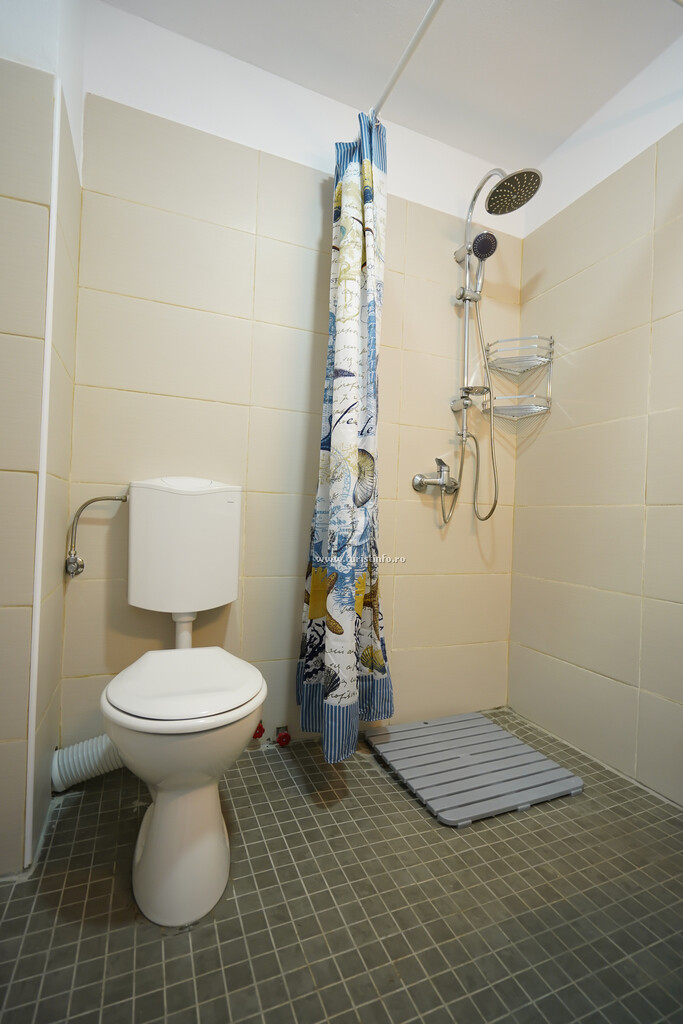 Camere de închiriat Casa Teo