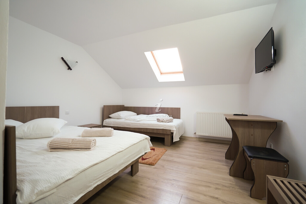 Camere de închiriat Casa Teo