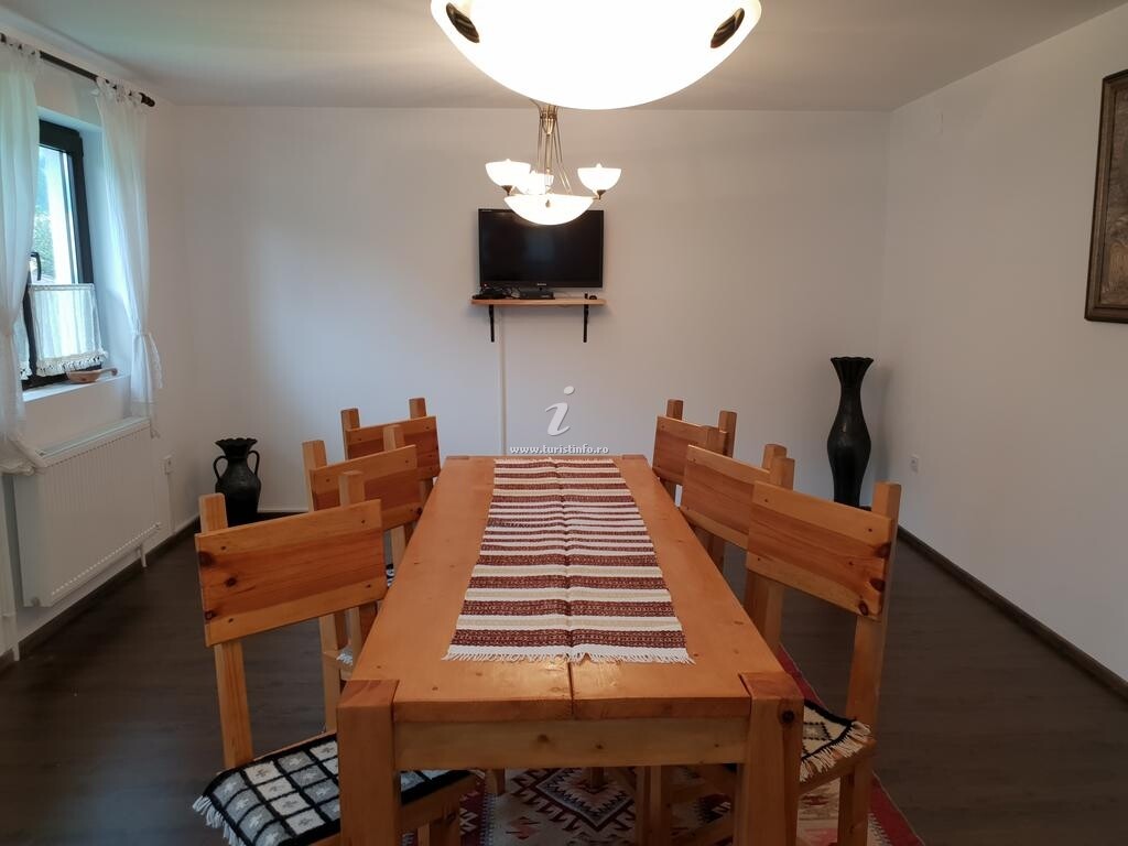 Cabana Crama Bucovineană
