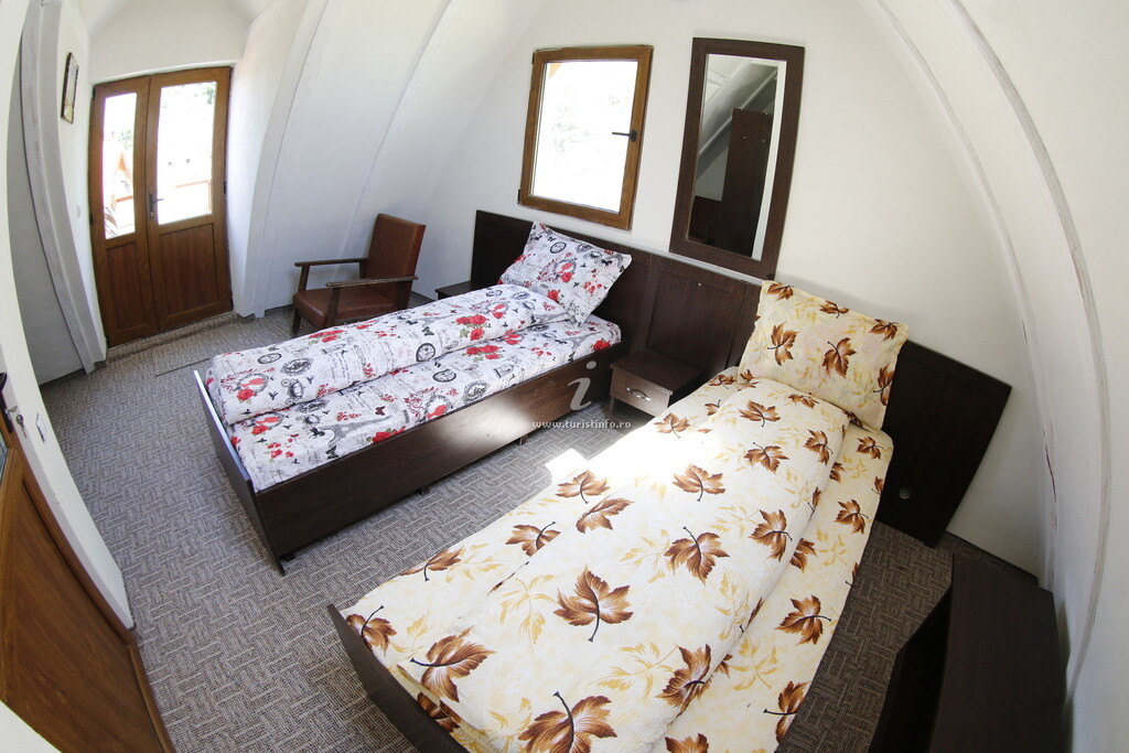 Pensiunea Nera House