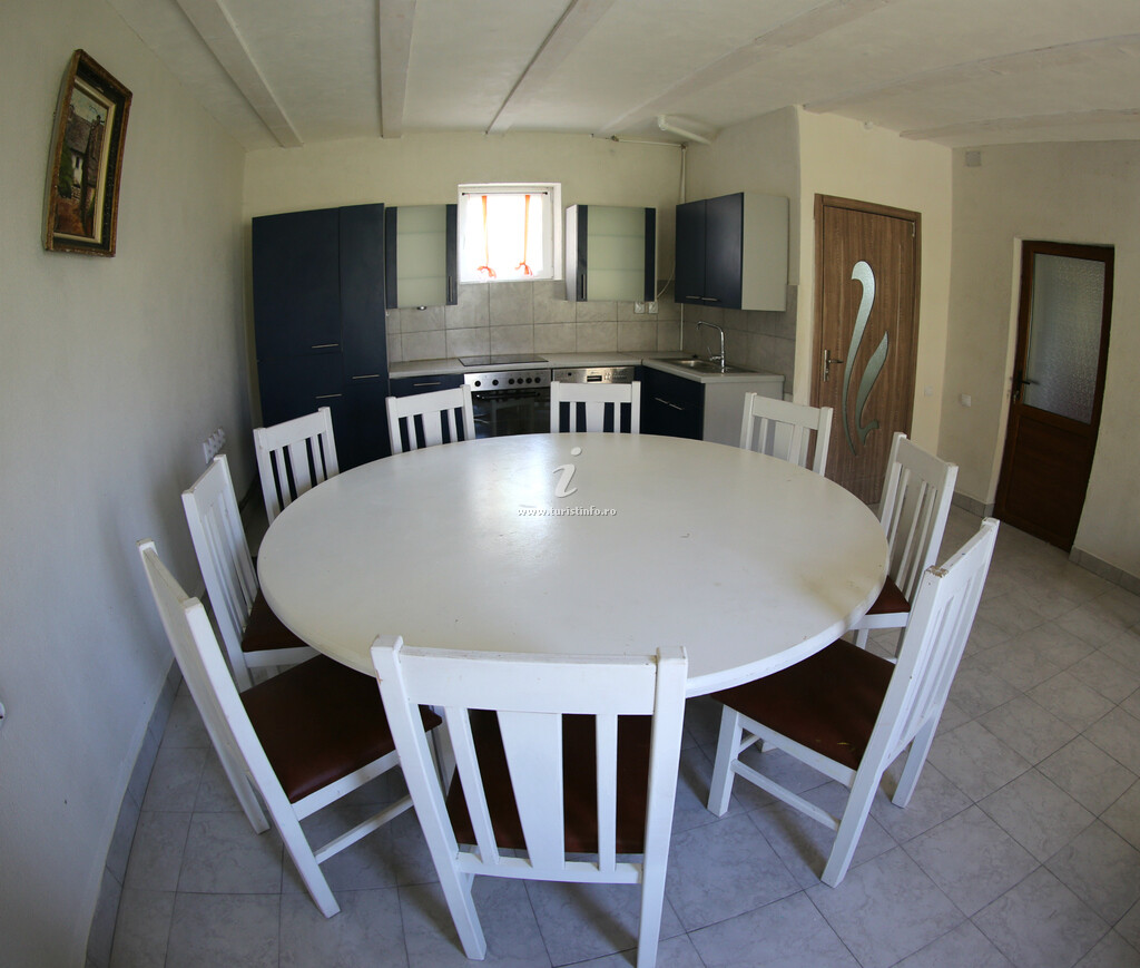 Pensiunea Nera House