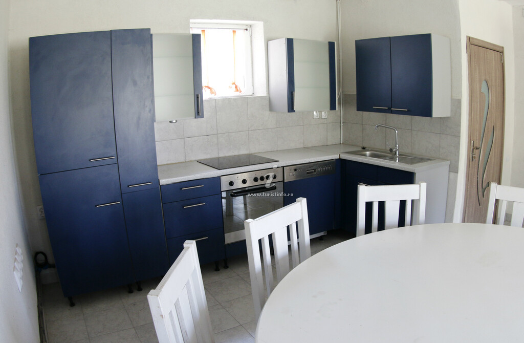 Pensiunea Nera House