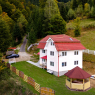 Cabana din Brazi Parâng