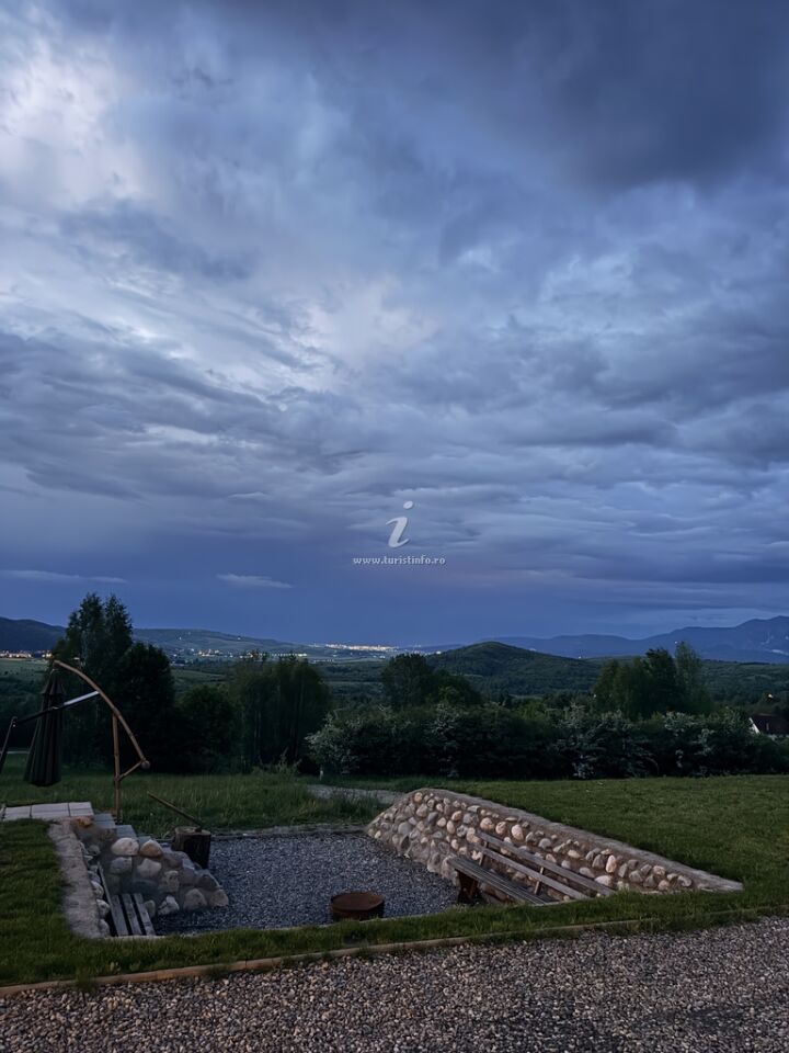 Hilltop Chalet